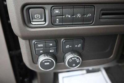2022 Chevrolet Suburban LS