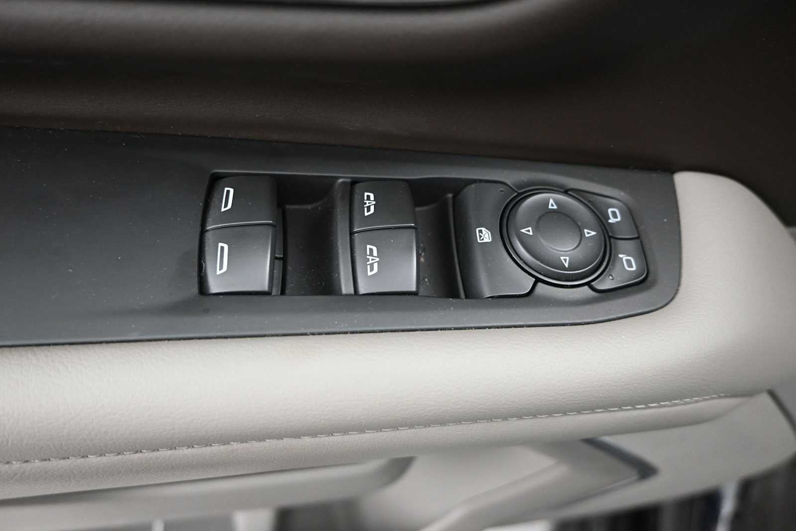 2022 Chevrolet Suburban LS
