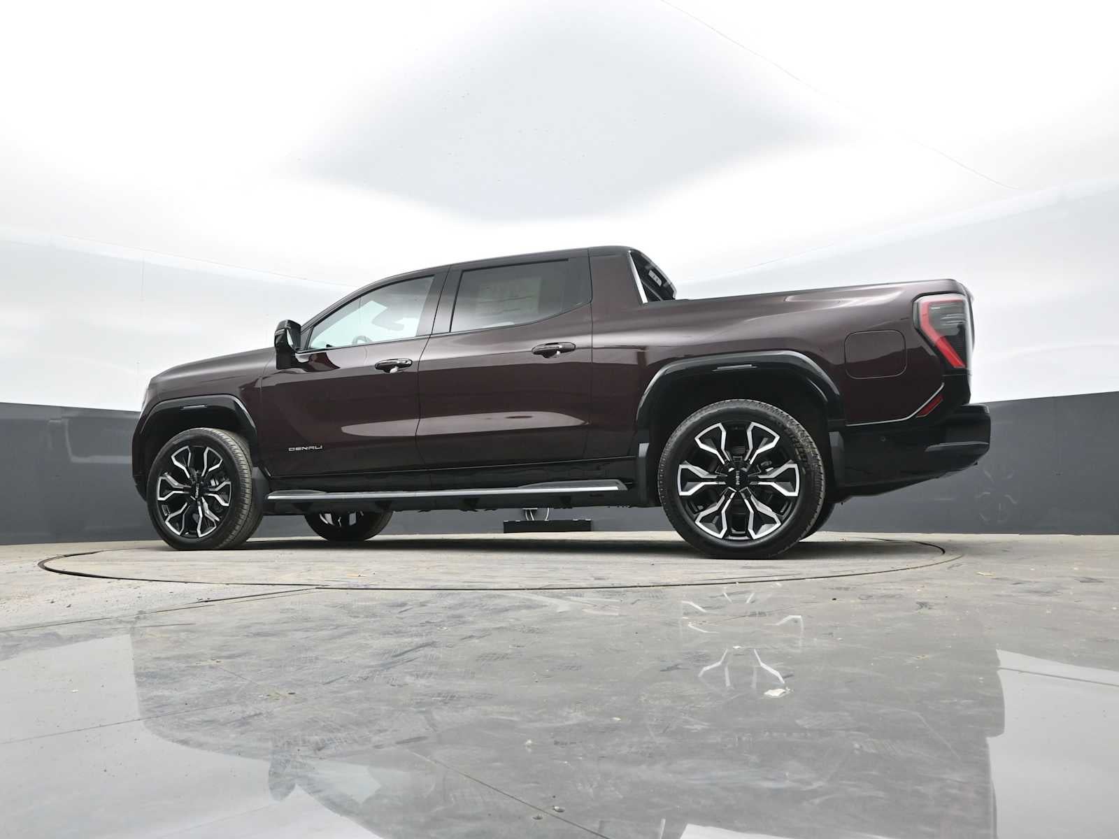 2025 GMC Sierra EV Max Range Denali