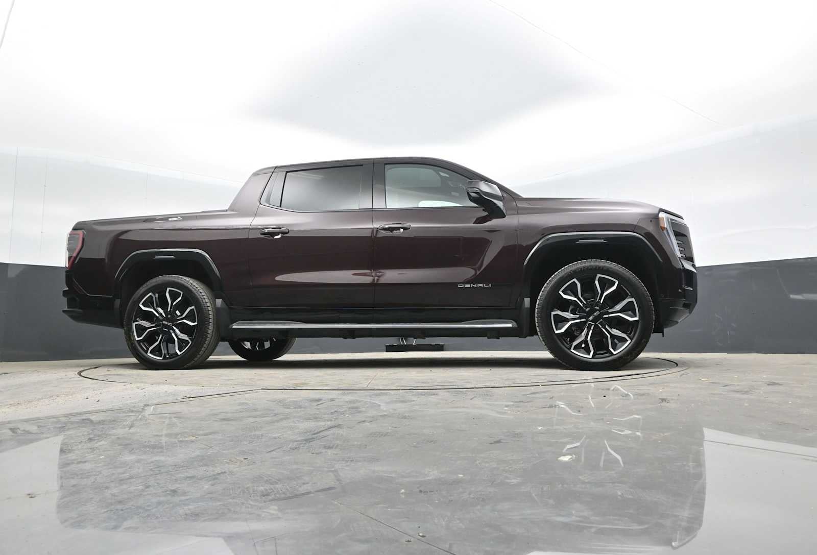 2025 GMC Sierra EV Max Range Denali