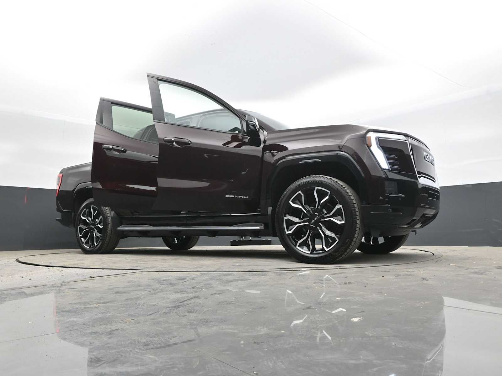 2025 GMC Sierra EV Max Range Denali