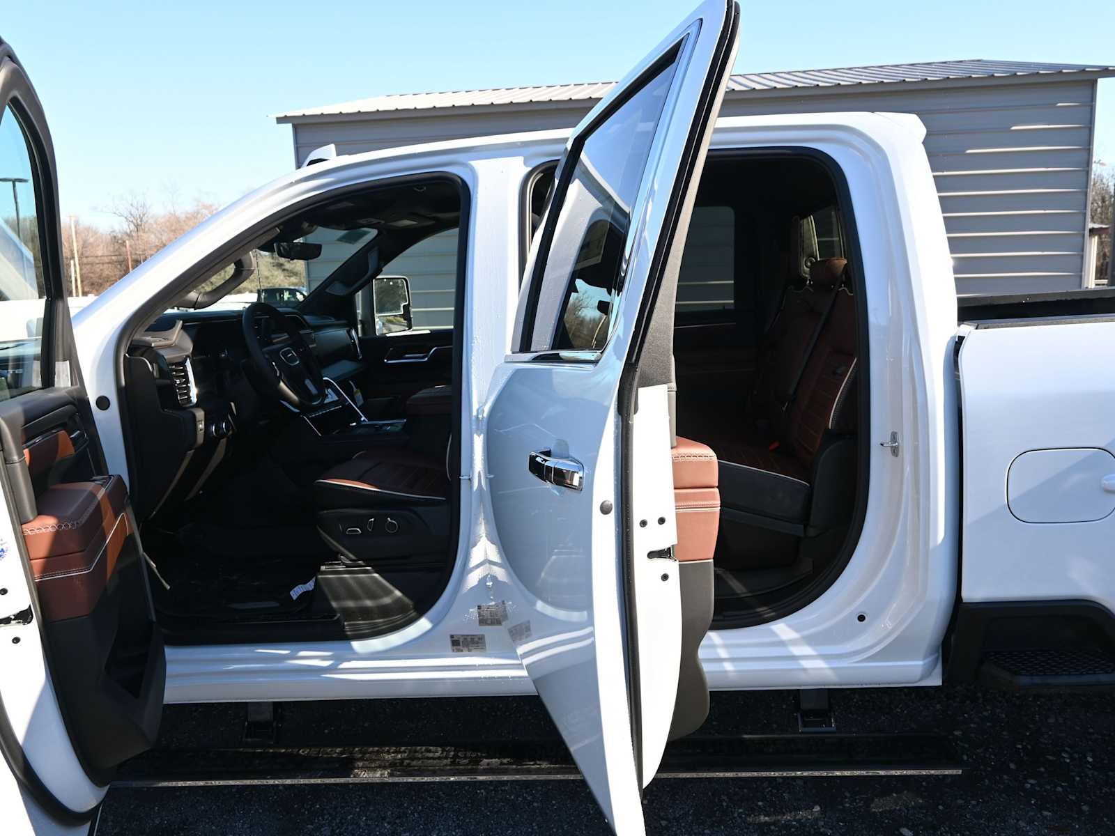 2026 GMC Sierra 3500 HD Denali Ultimate DRW