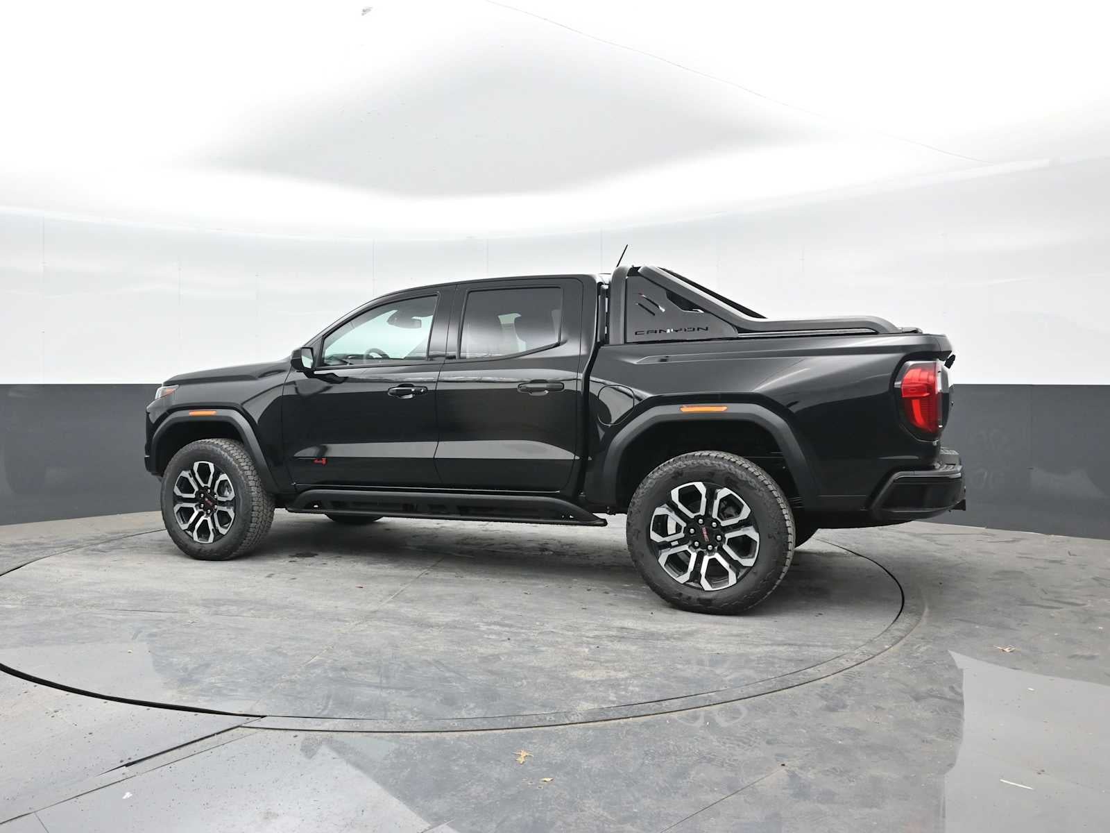 2025 GMC Canyon AT4