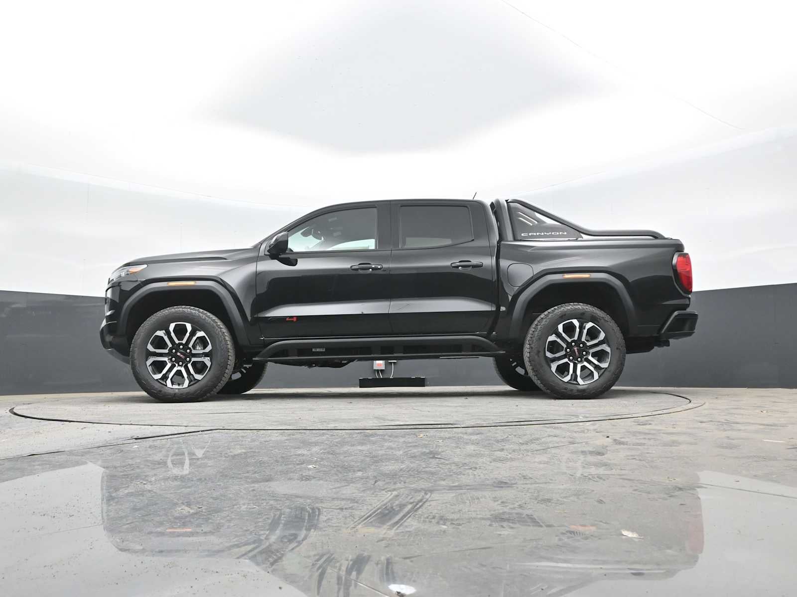 2025 GMC Canyon AT4