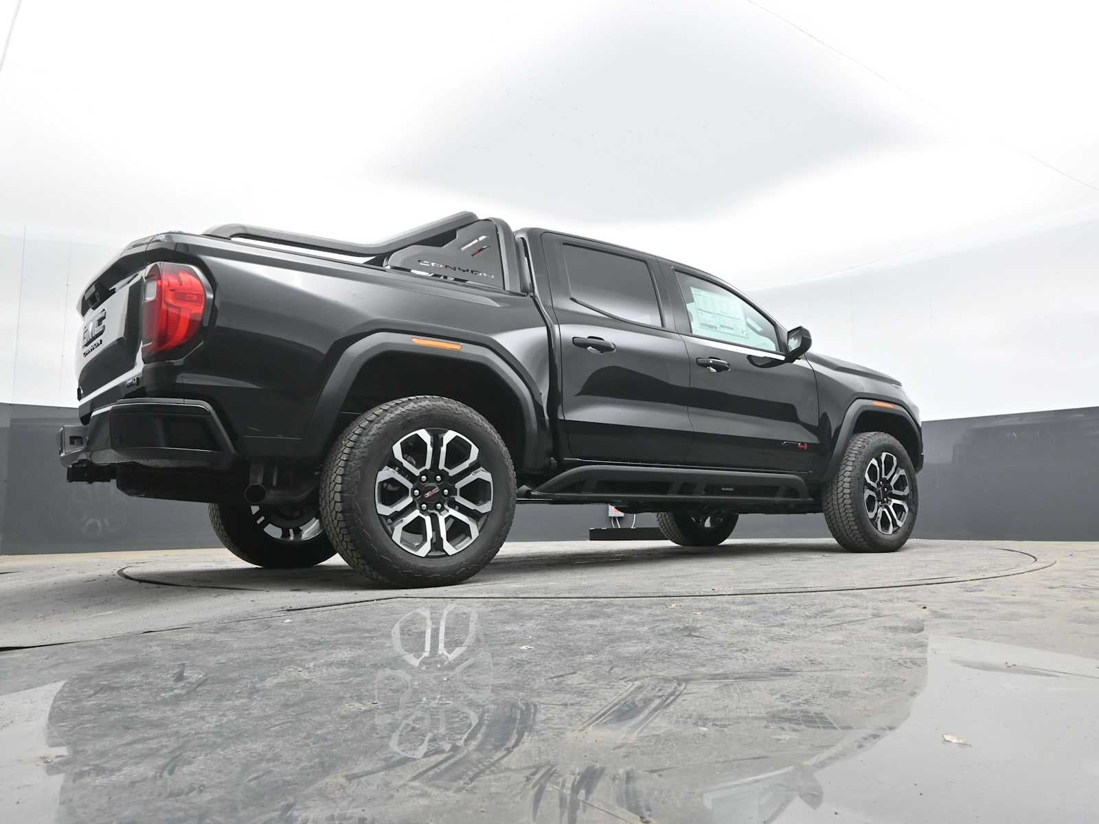 2025 GMC Canyon AT4