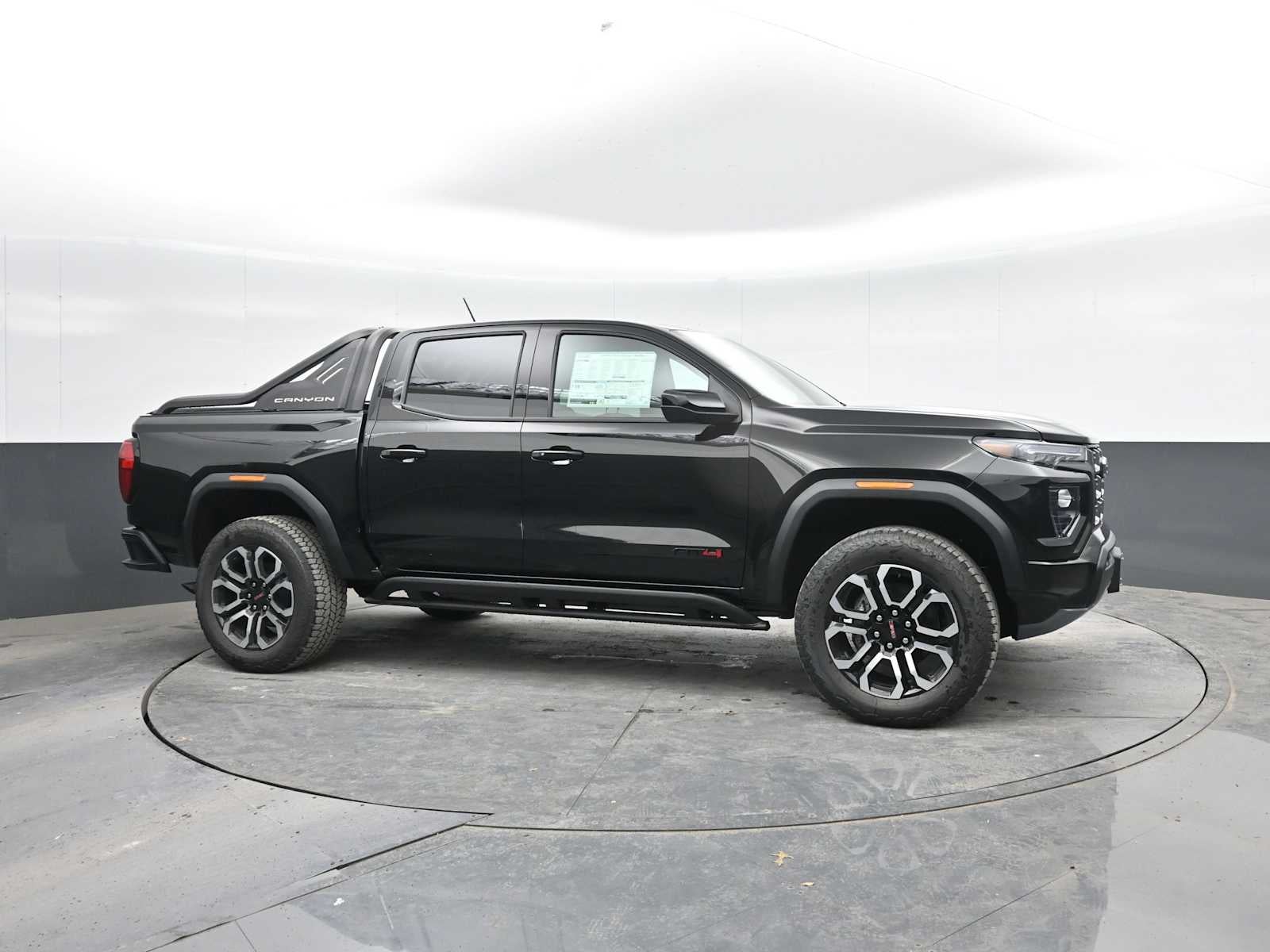 2025 GMC Canyon AT4