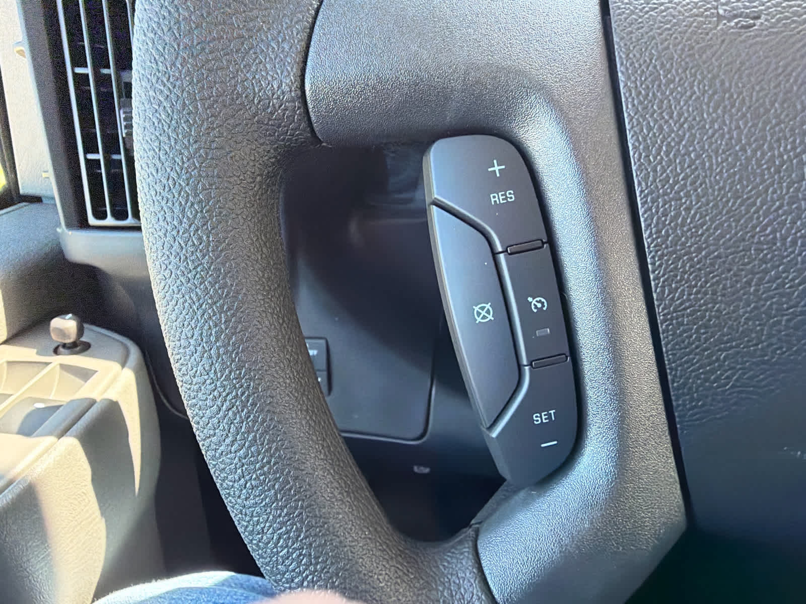 2025 GMC Savana Cargo Work Van