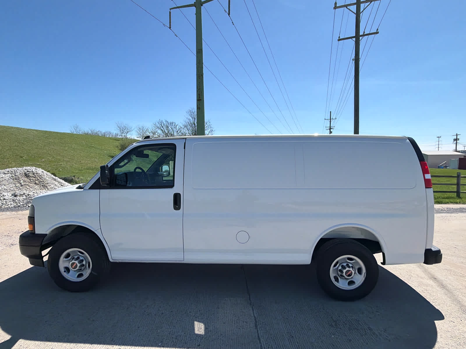 2025 GMC Savana Cargo Work Van