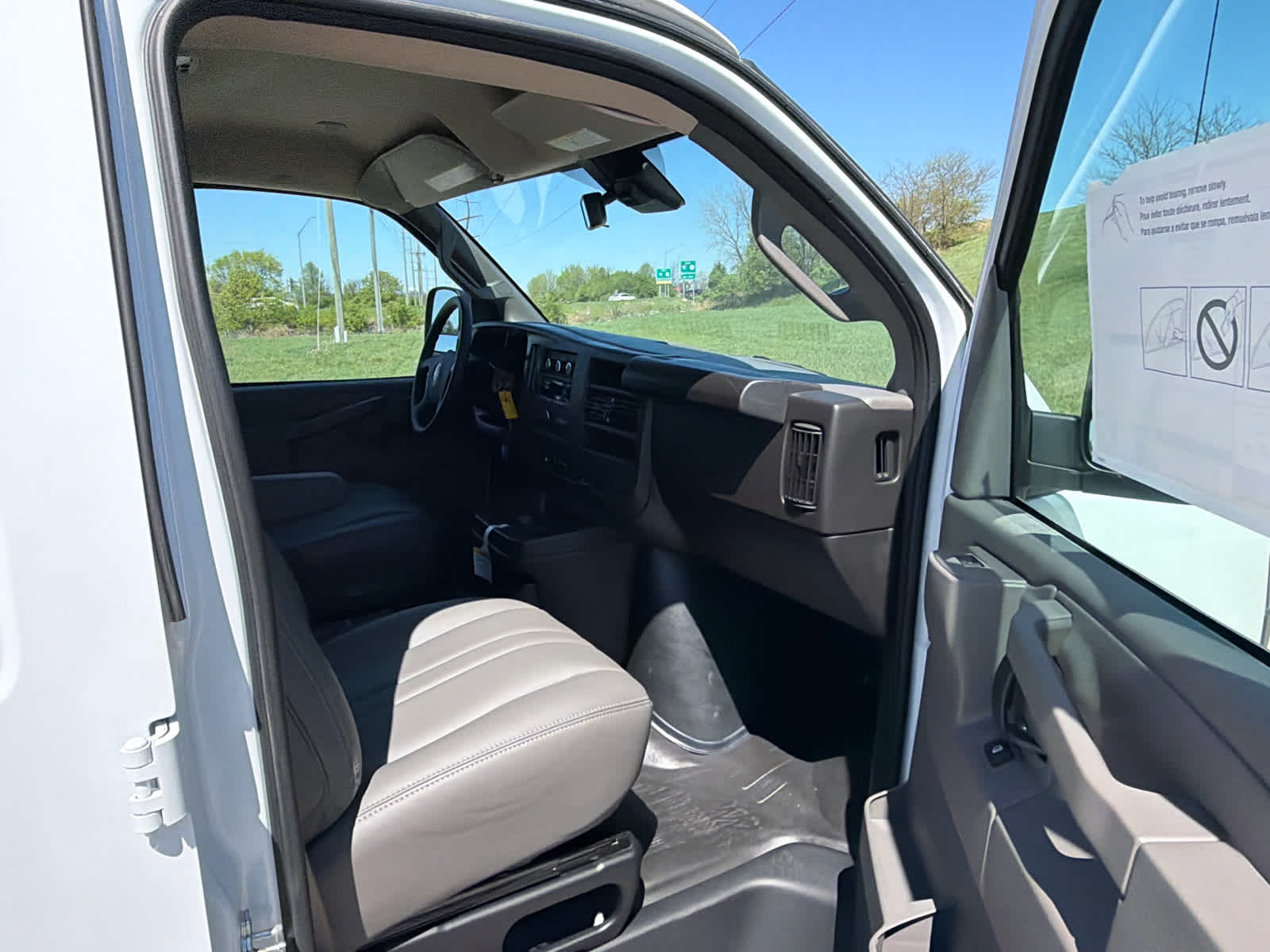 2025 GMC Savana Cargo Work Van