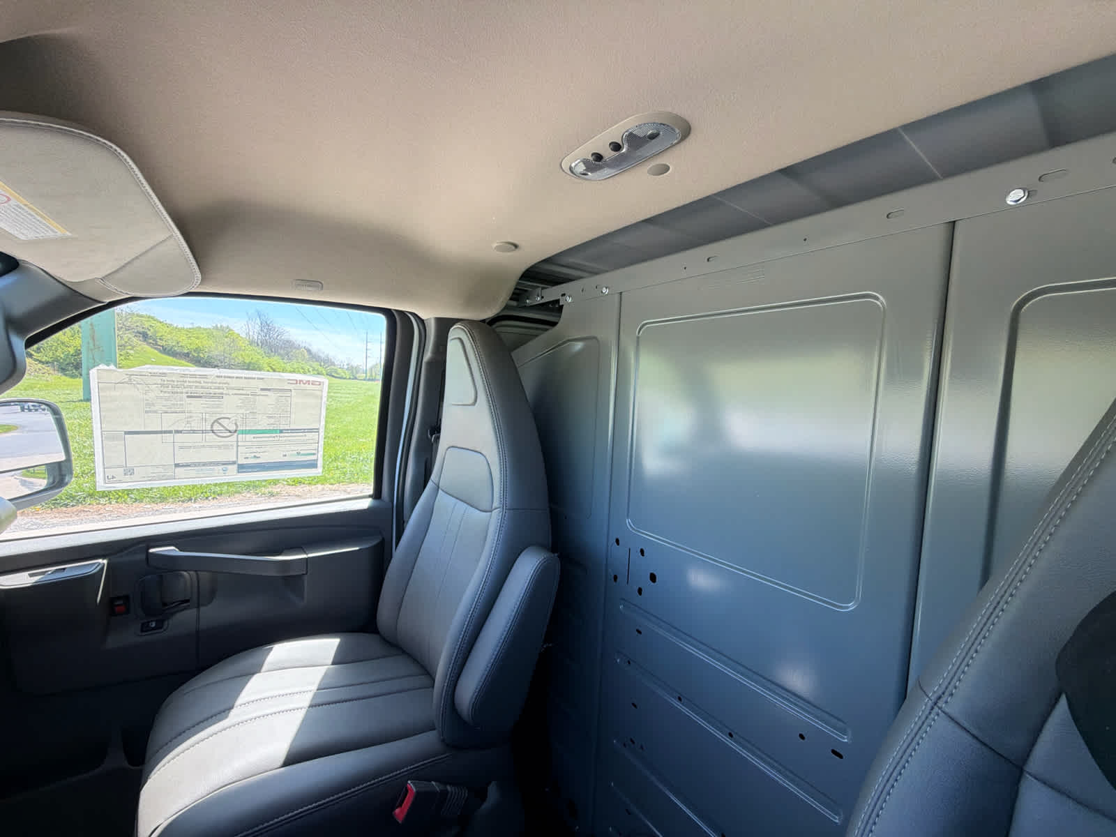 2025 GMC Savana Cargo Work Van