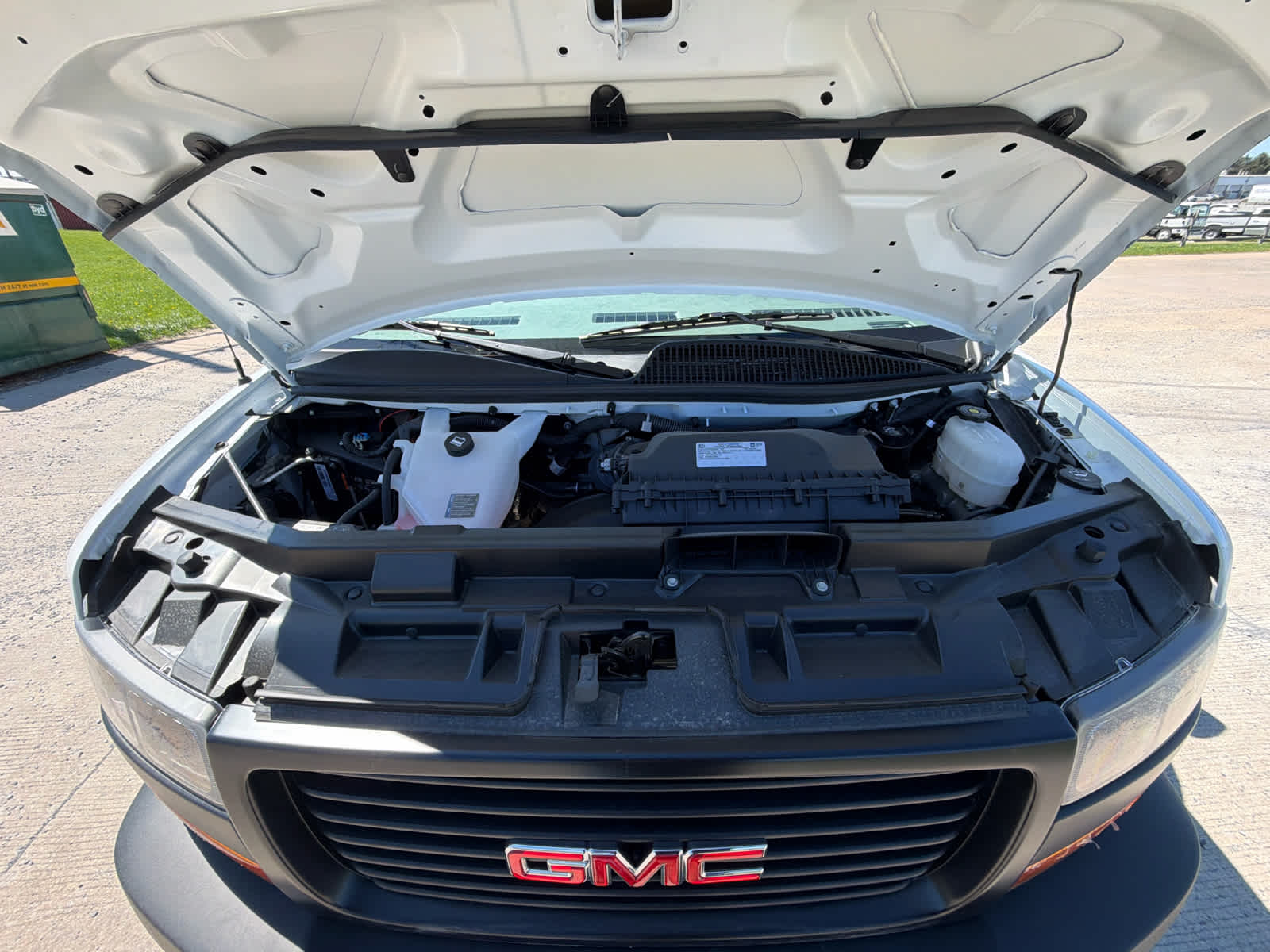 2025 GMC Savana Cargo Work Van