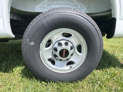 2025 GMC Savana Cargo Work Van