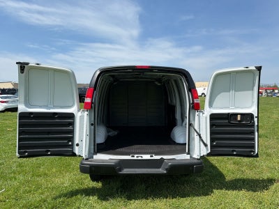 2025 GMC Savana Cargo Work Van