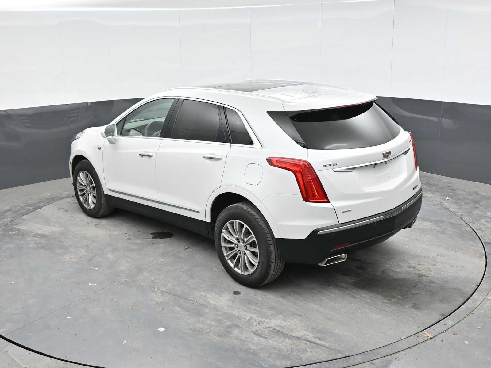 2018 Cadillac XT5 Luxury AWD