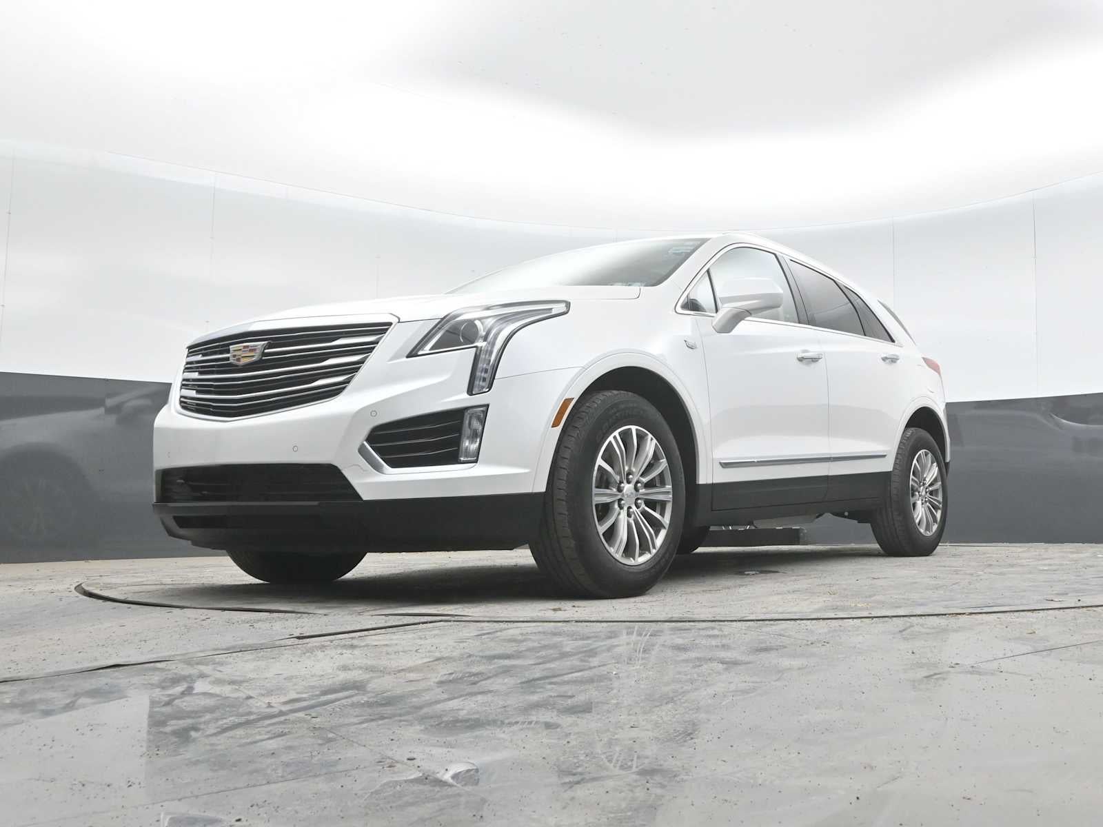 2018 Cadillac XT5 Luxury AWD