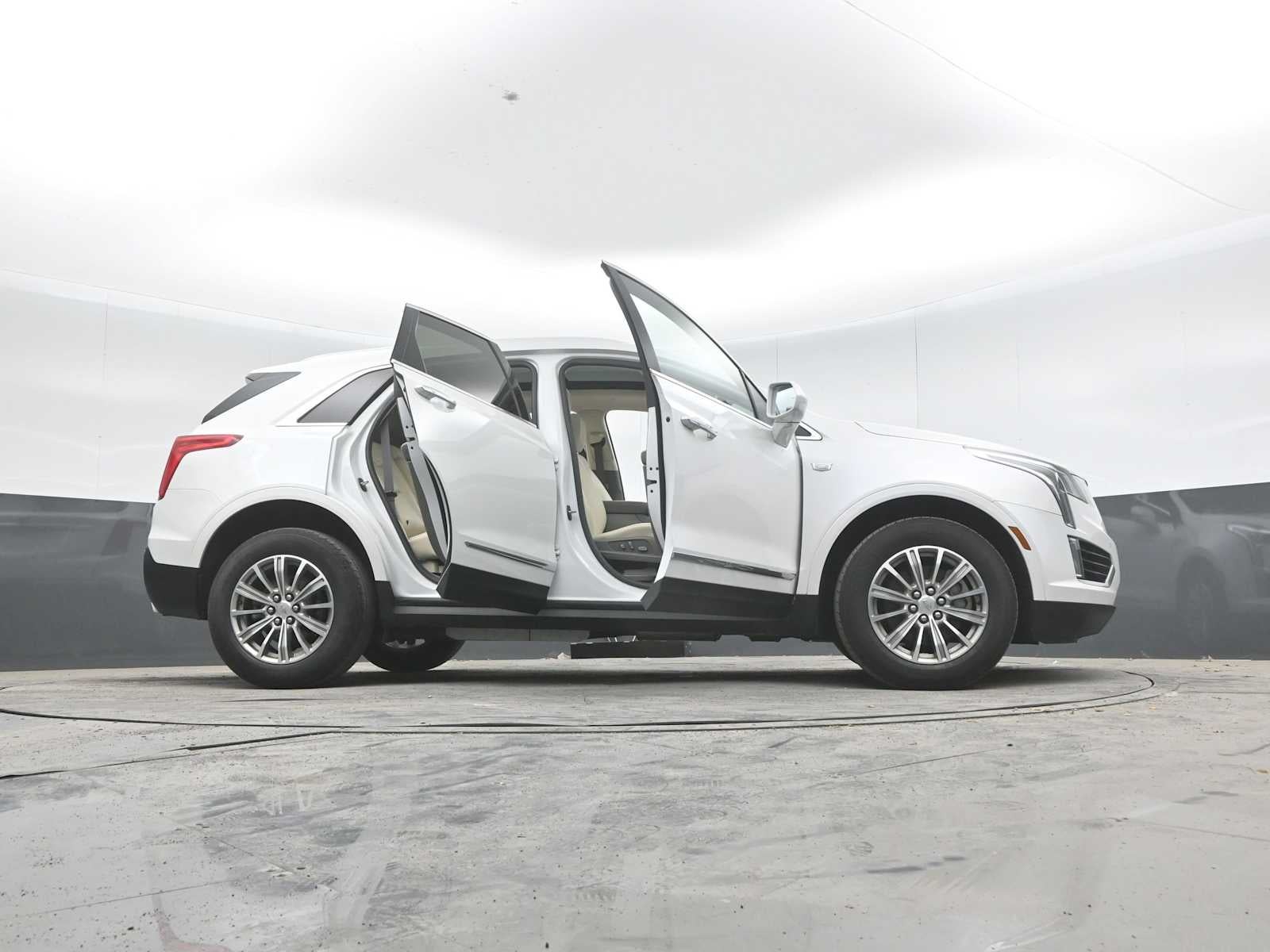 2018 Cadillac XT5 Luxury AWD