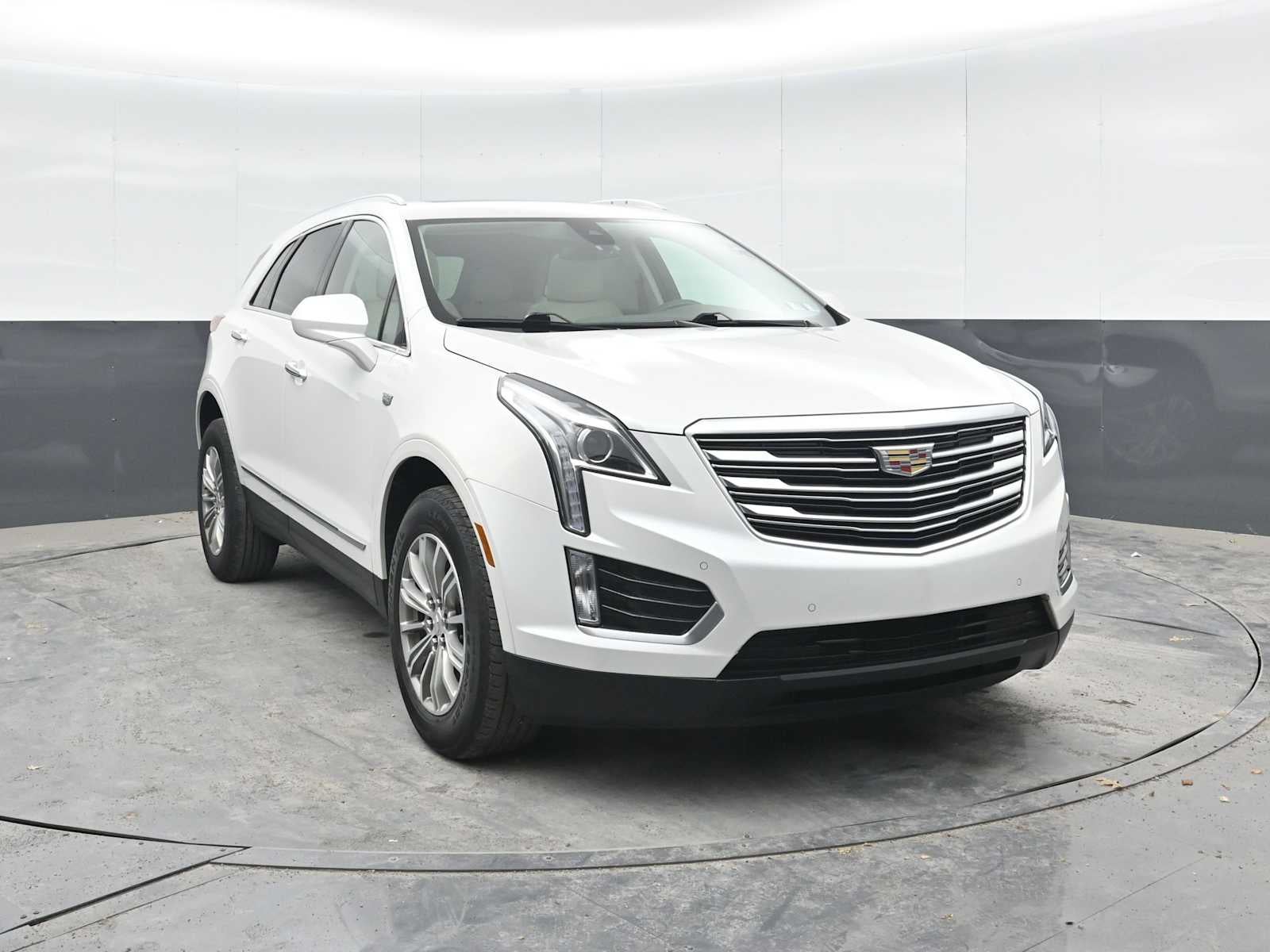 2018 Cadillac XT5 Luxury AWD