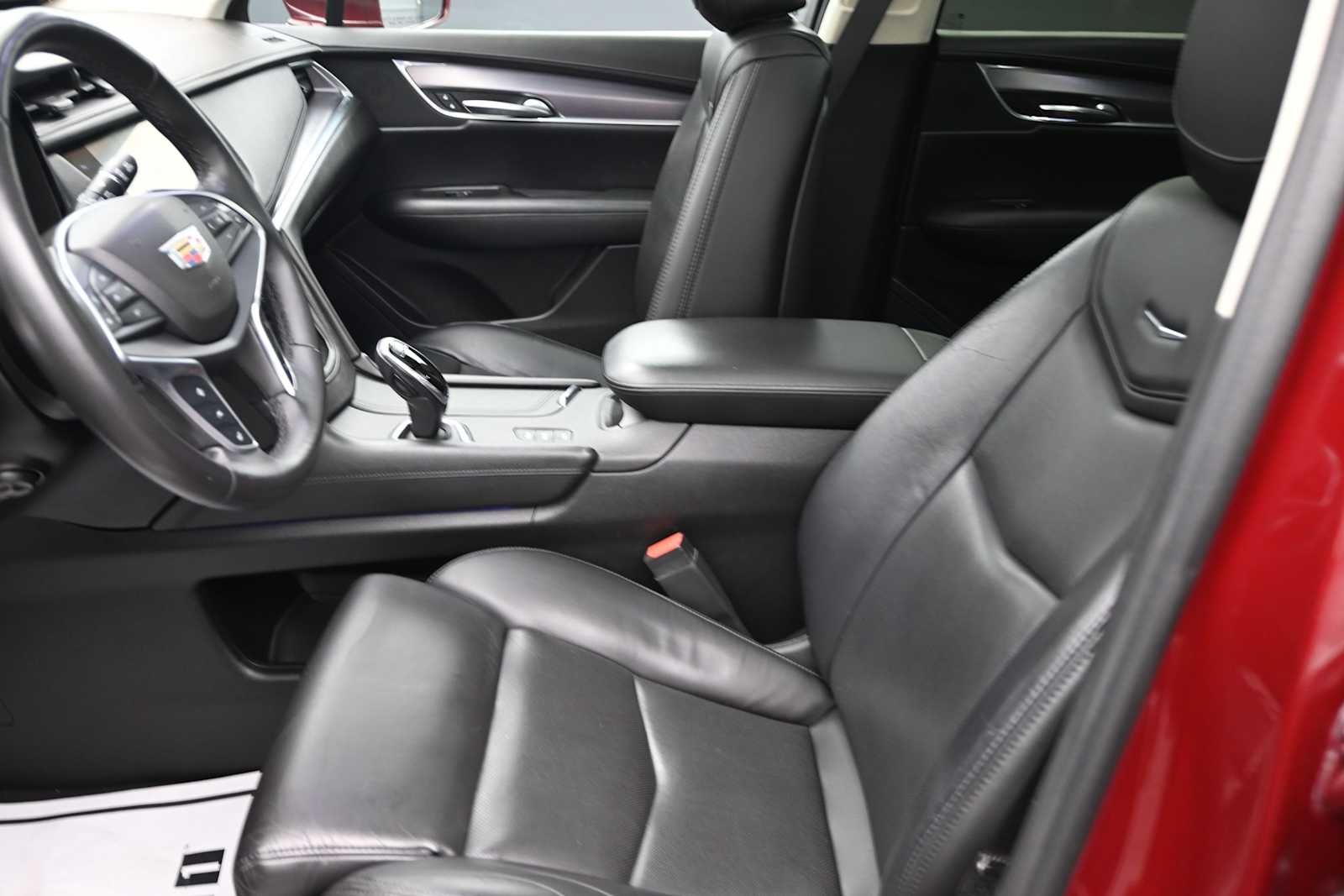 2017 Cadillac XT5 Luxury AWD