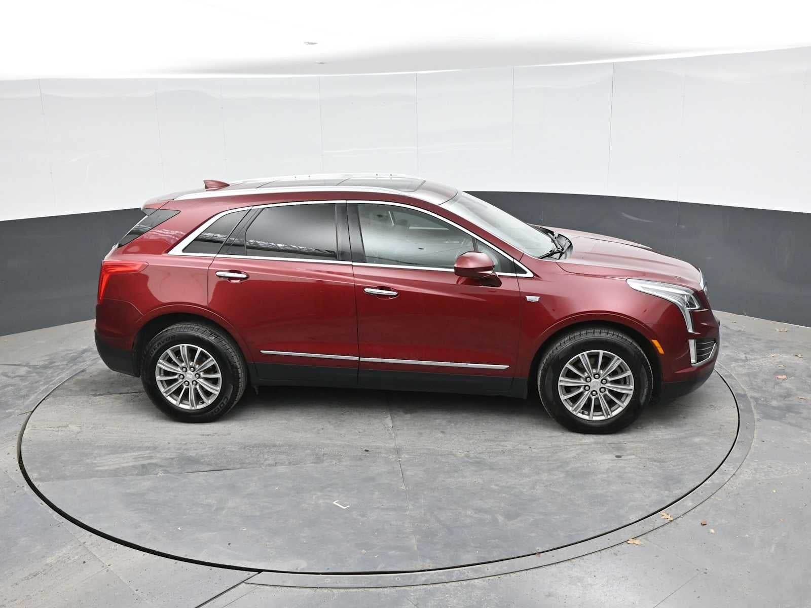 2017 Cadillac XT5 Luxury AWD