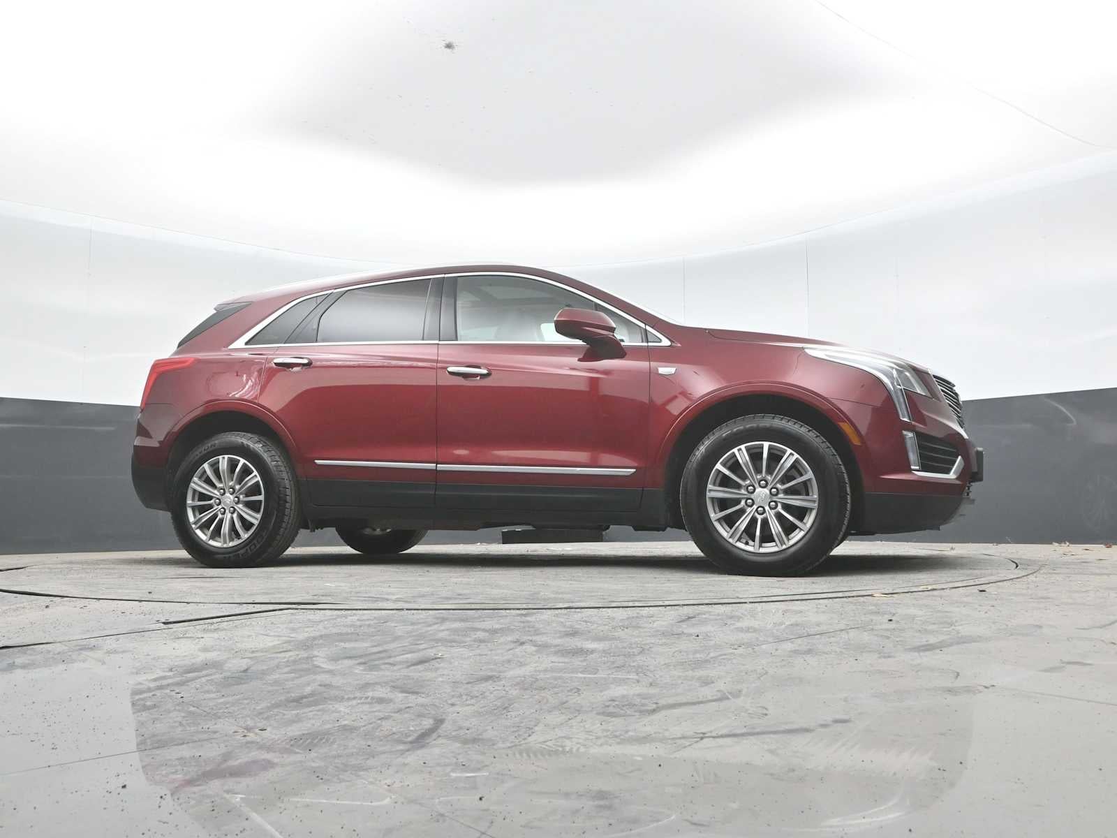 2017 Cadillac XT5 Luxury AWD