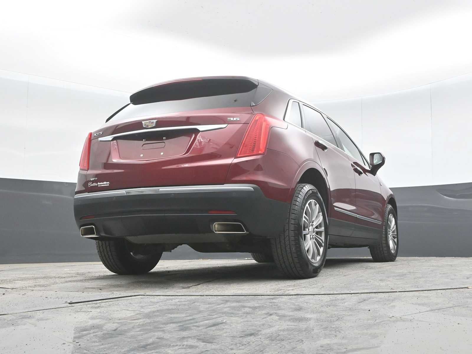 2017 Cadillac XT5 Luxury AWD