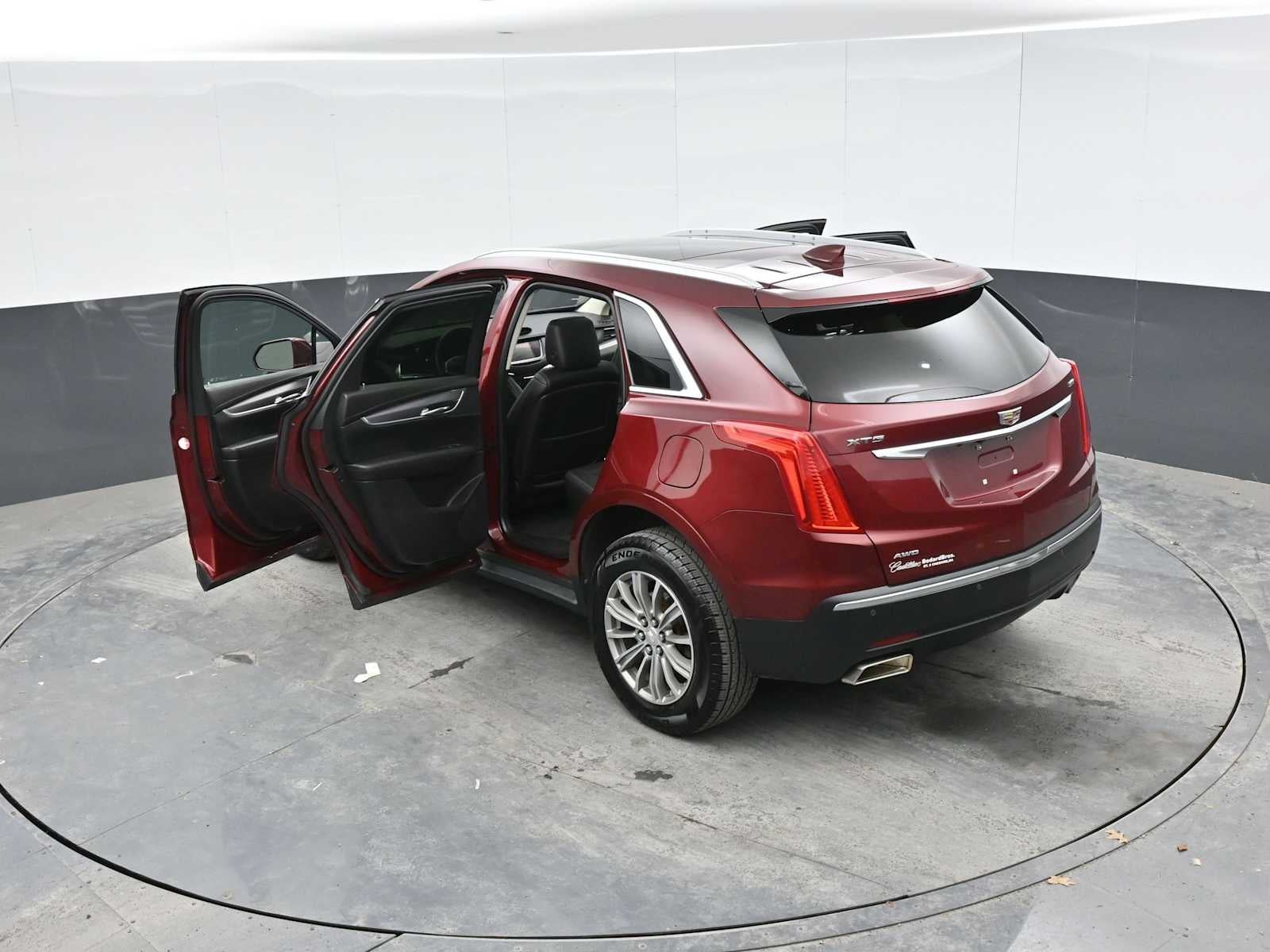 2017 Cadillac XT5 Luxury AWD