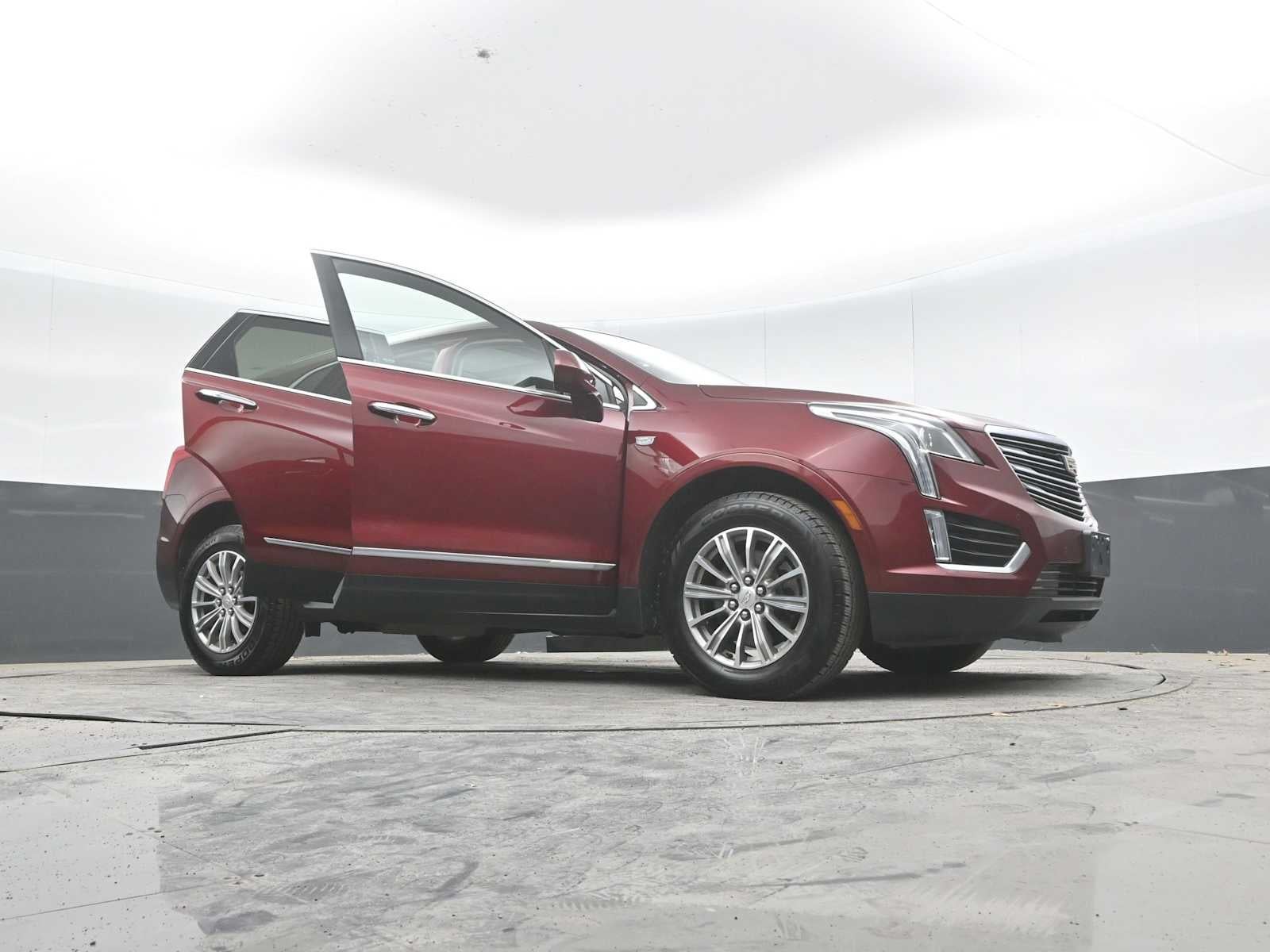 2017 Cadillac XT5 Luxury AWD