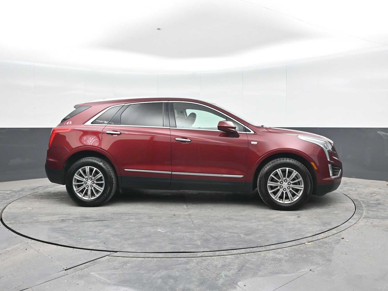 2017 Cadillac XT5 Luxury AWD