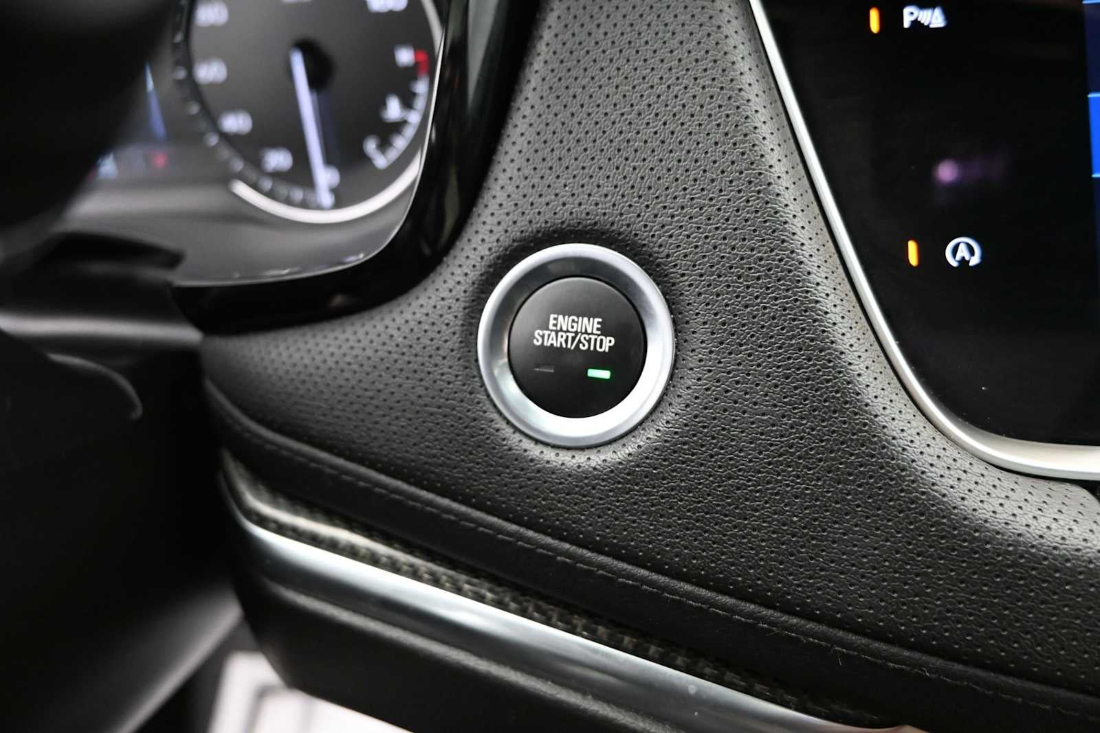 2022 Cadillac XT5 Sport