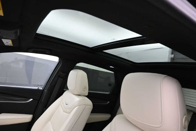 2022 Cadillac XT5 Sport