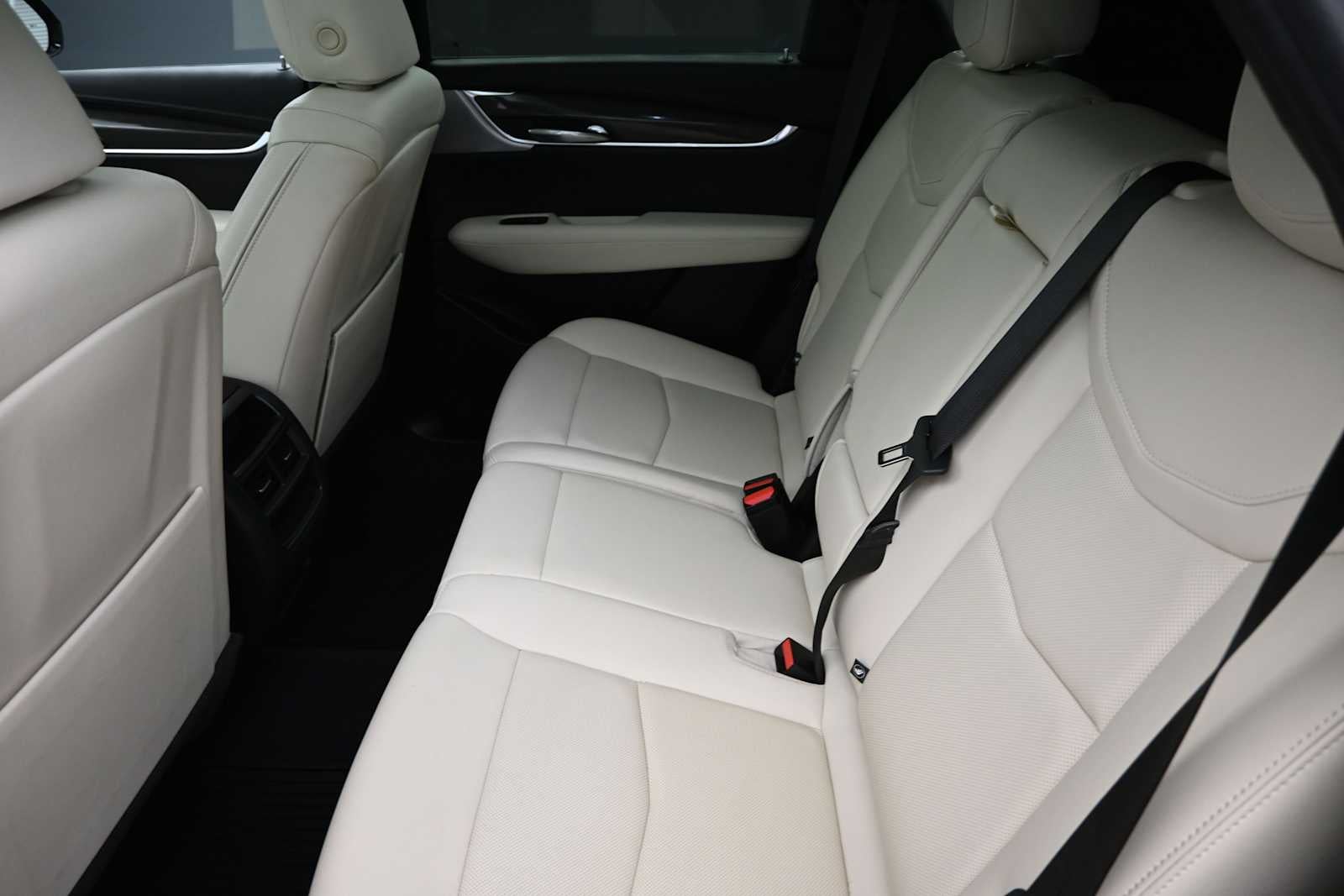 2022 Cadillac XT5 Sport