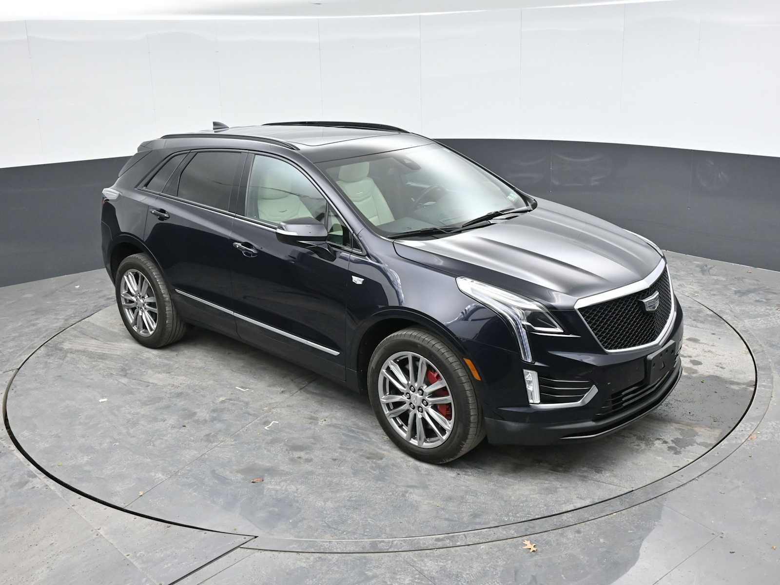 2022 Cadillac XT5 Sport