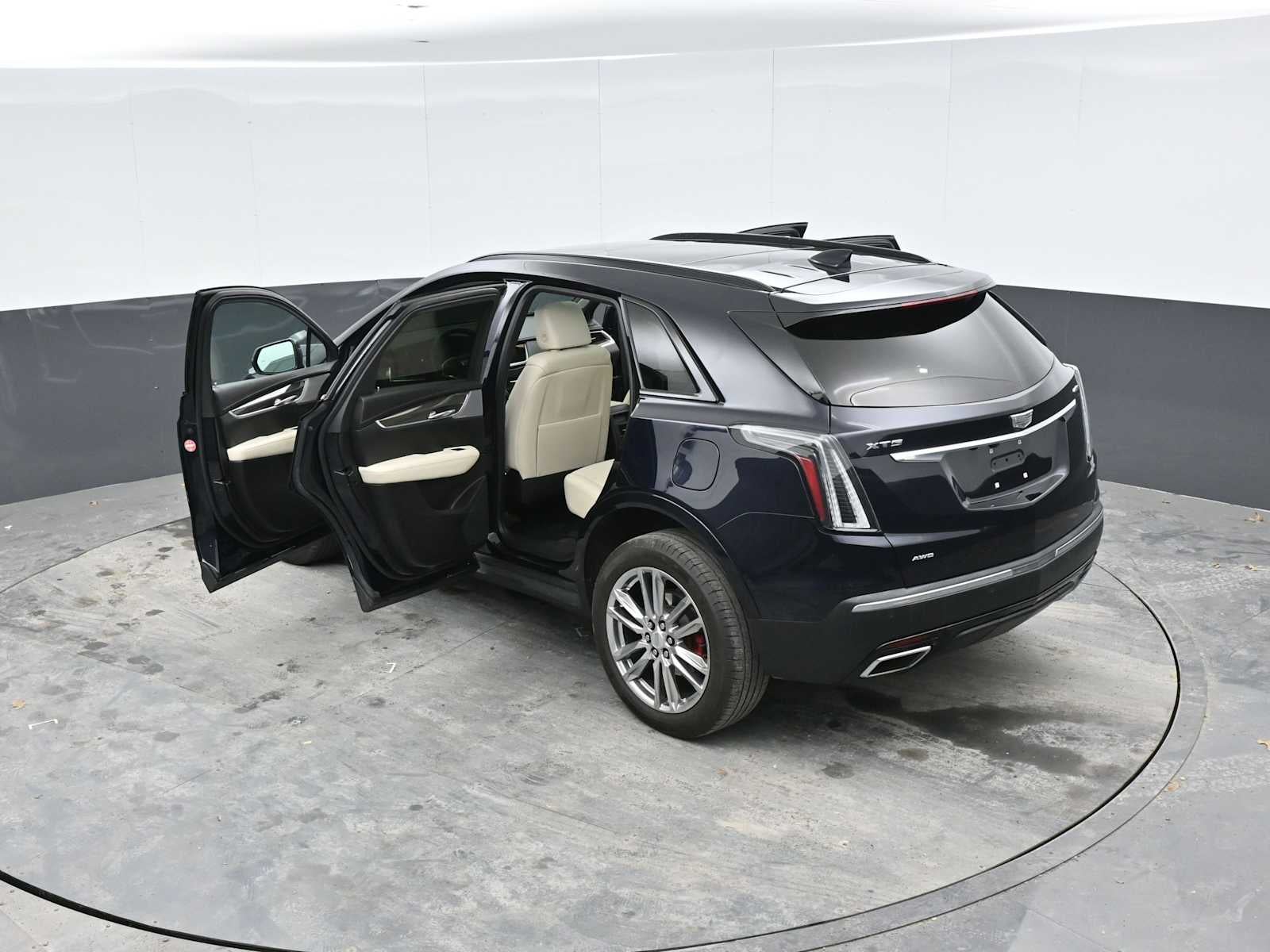 2022 Cadillac XT5 Sport