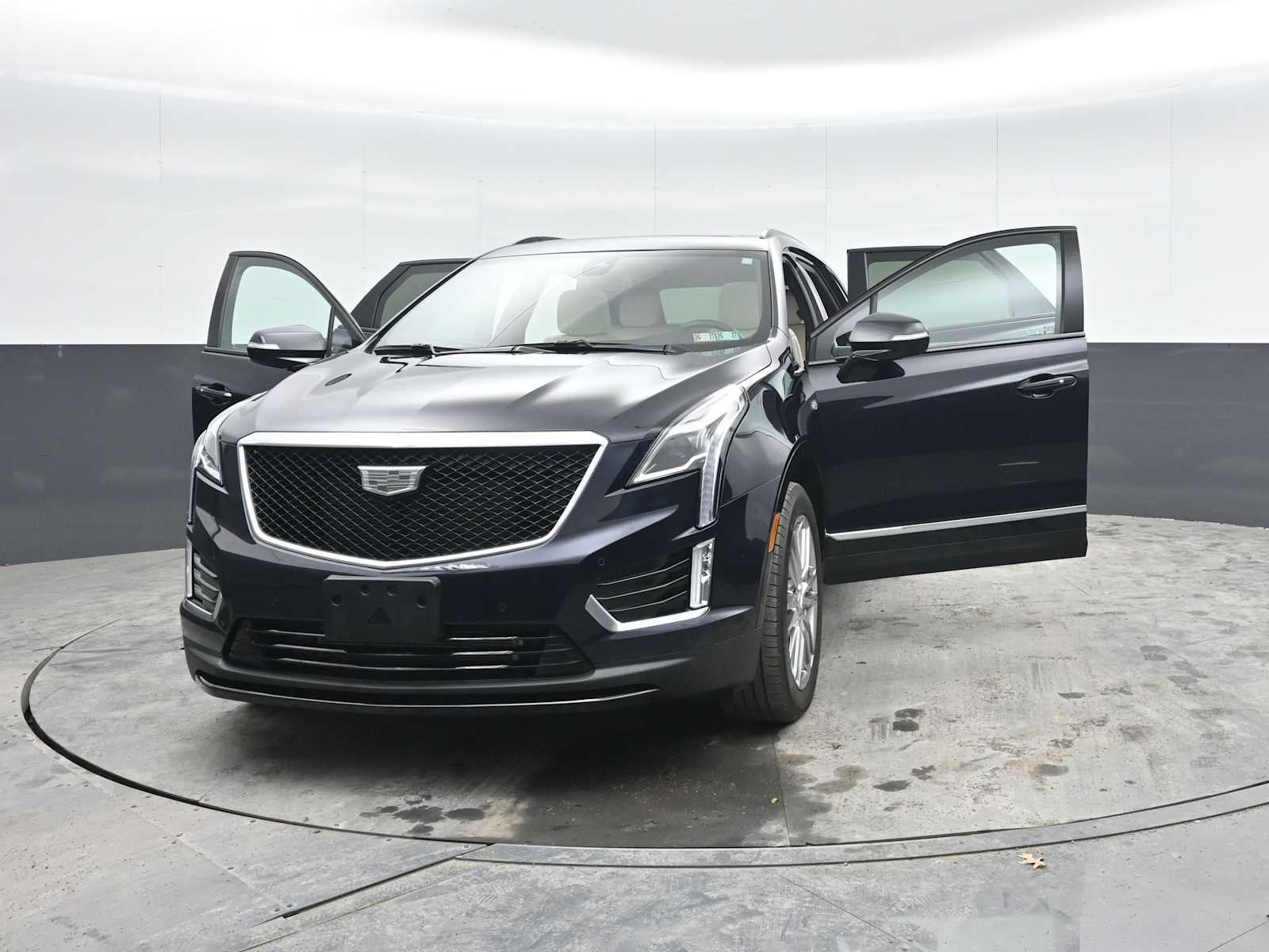 2022 Cadillac XT5 Sport