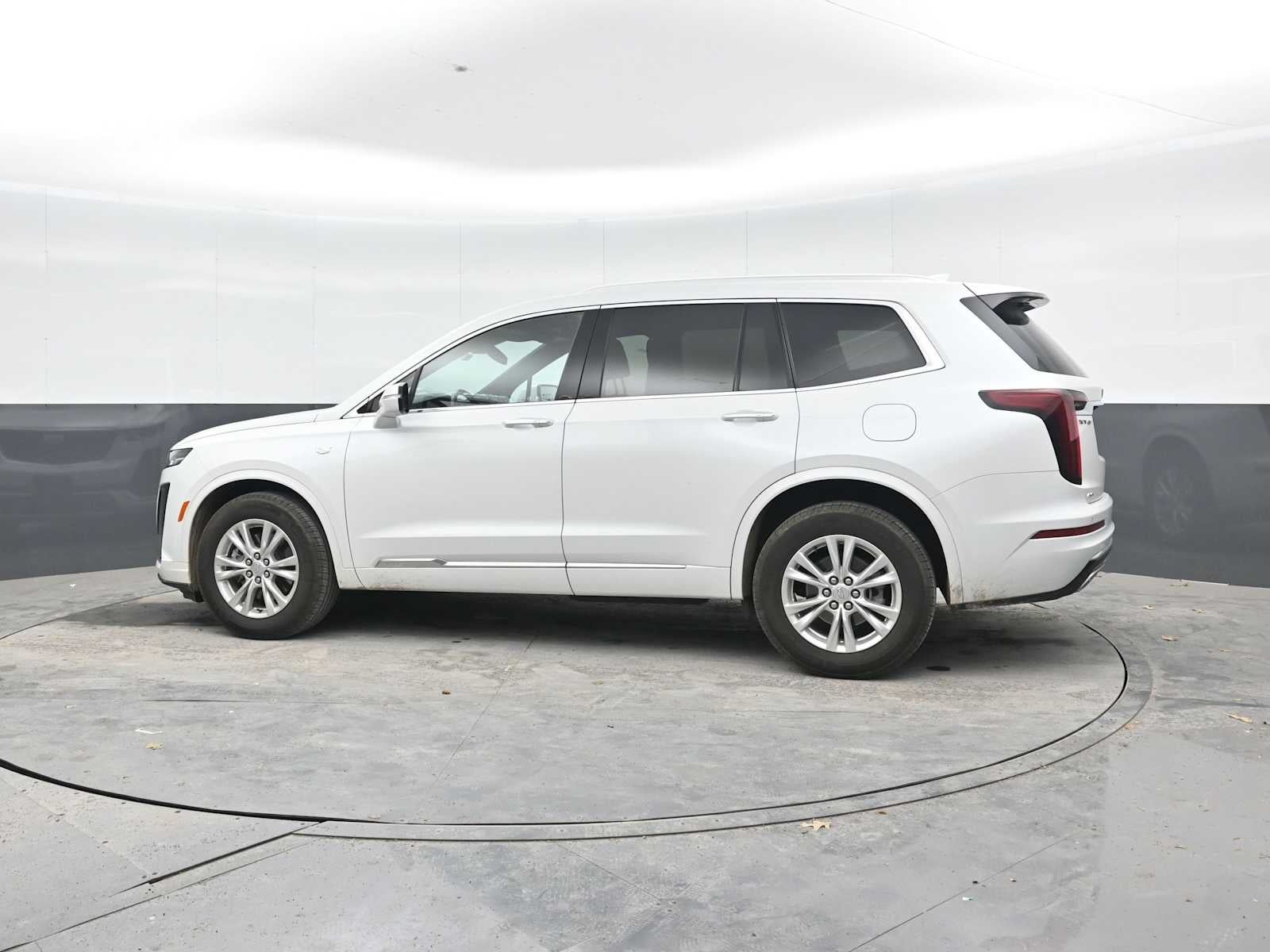 2024 Cadillac XT6 Luxury
