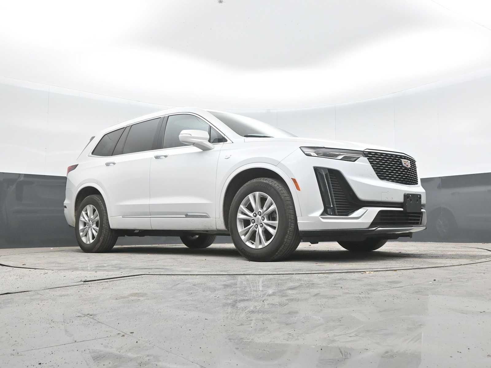 2024 Cadillac XT6 Luxury