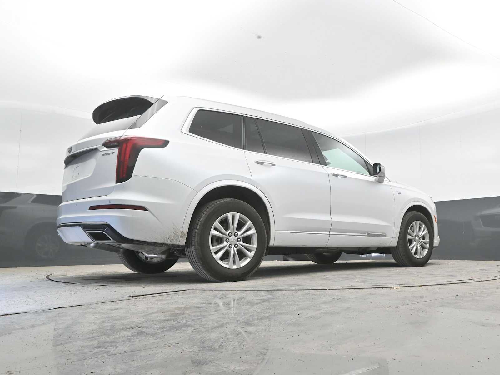 2024 Cadillac XT6 Luxury