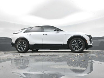 2025 Cadillac LYRIQ Sport 1