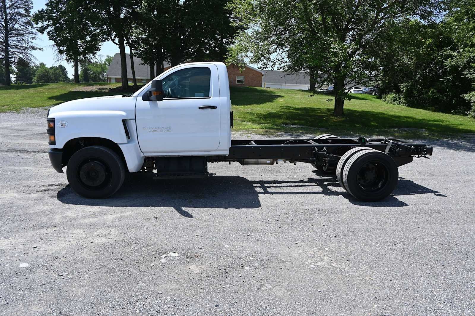 2023 Chevrolet Silverado 5500 HD Work Truck