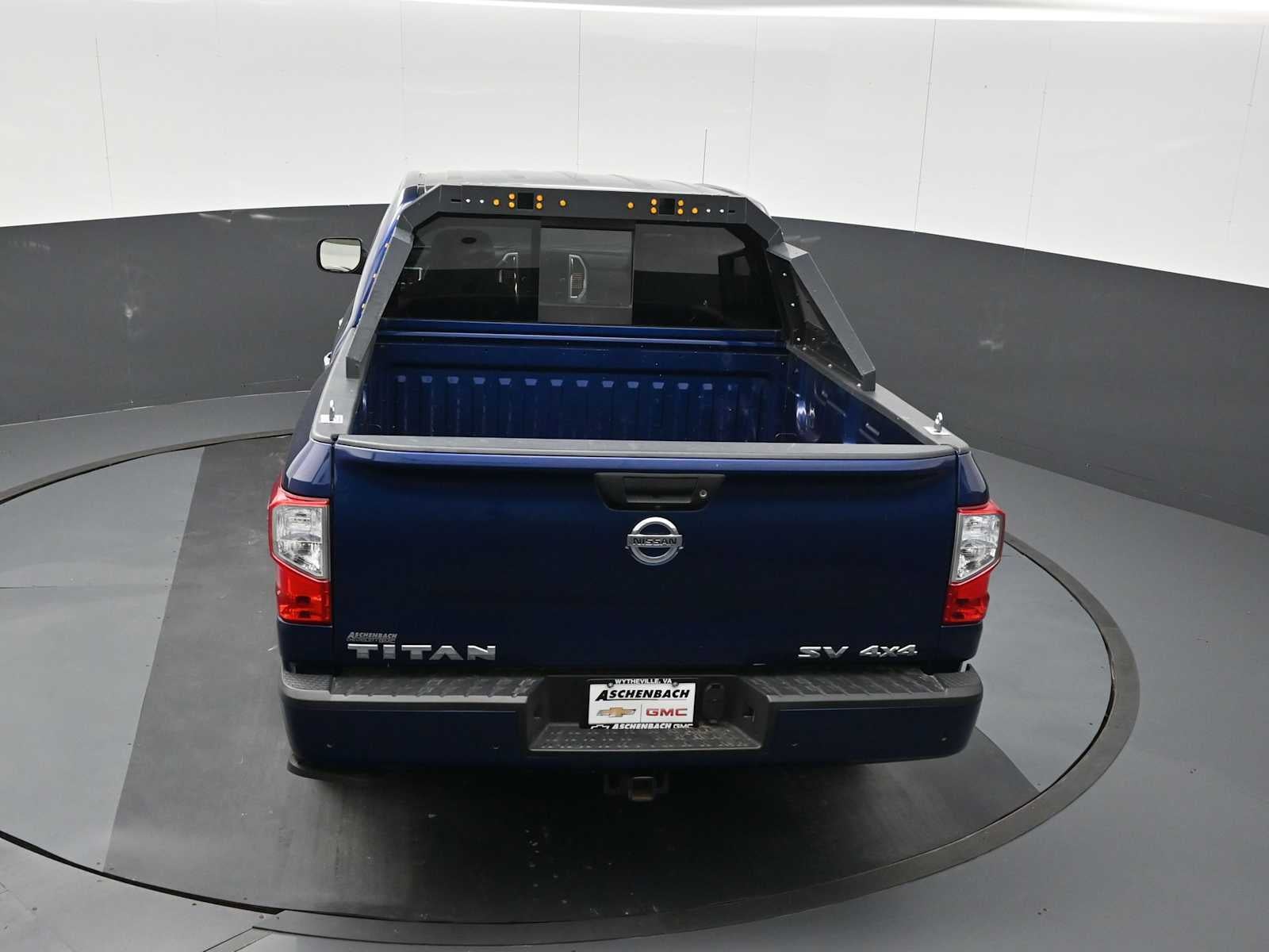 2021 Nissan Titan SV
