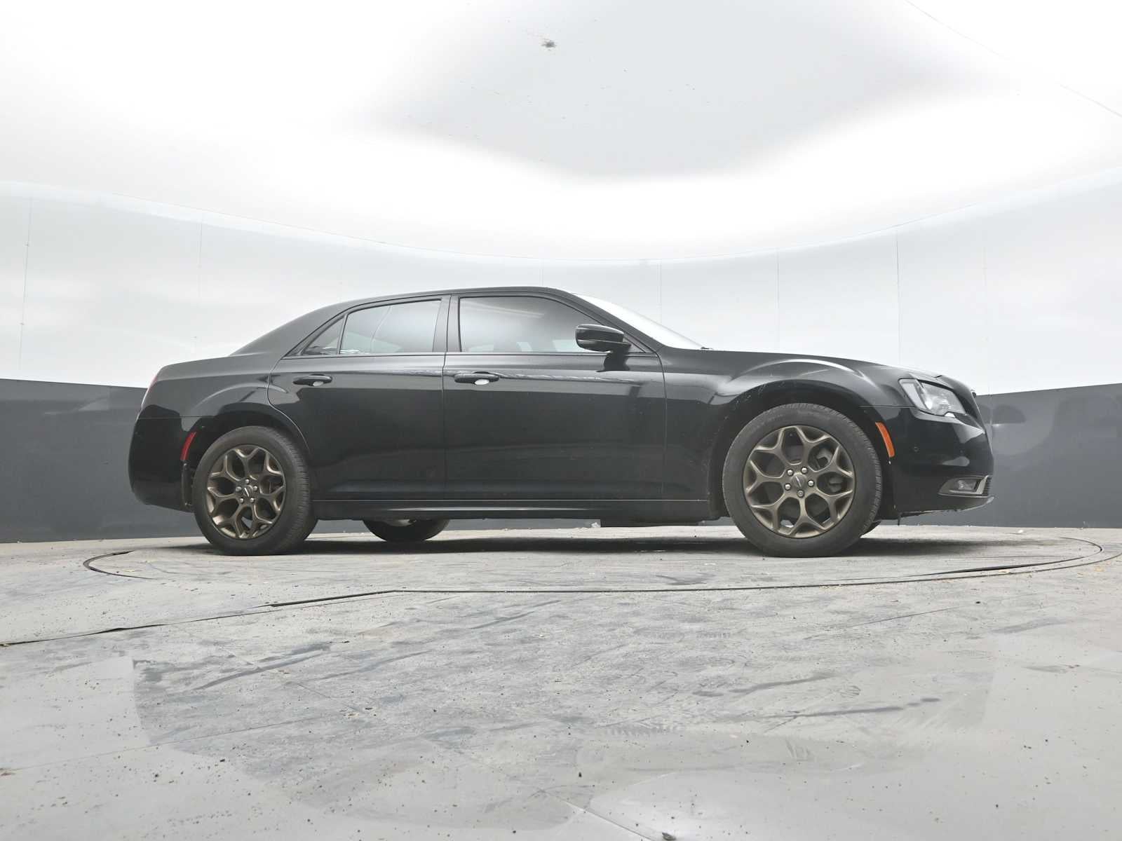 2017 Chrysler 300 300S Alloy Edition
