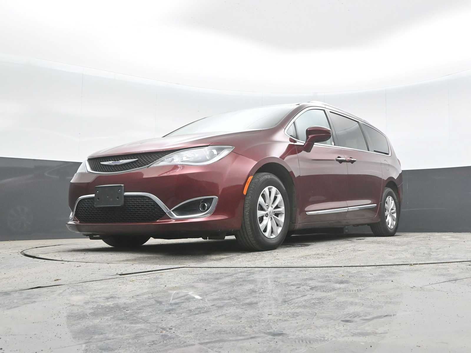 2020 Chrysler Pacifica Touring L