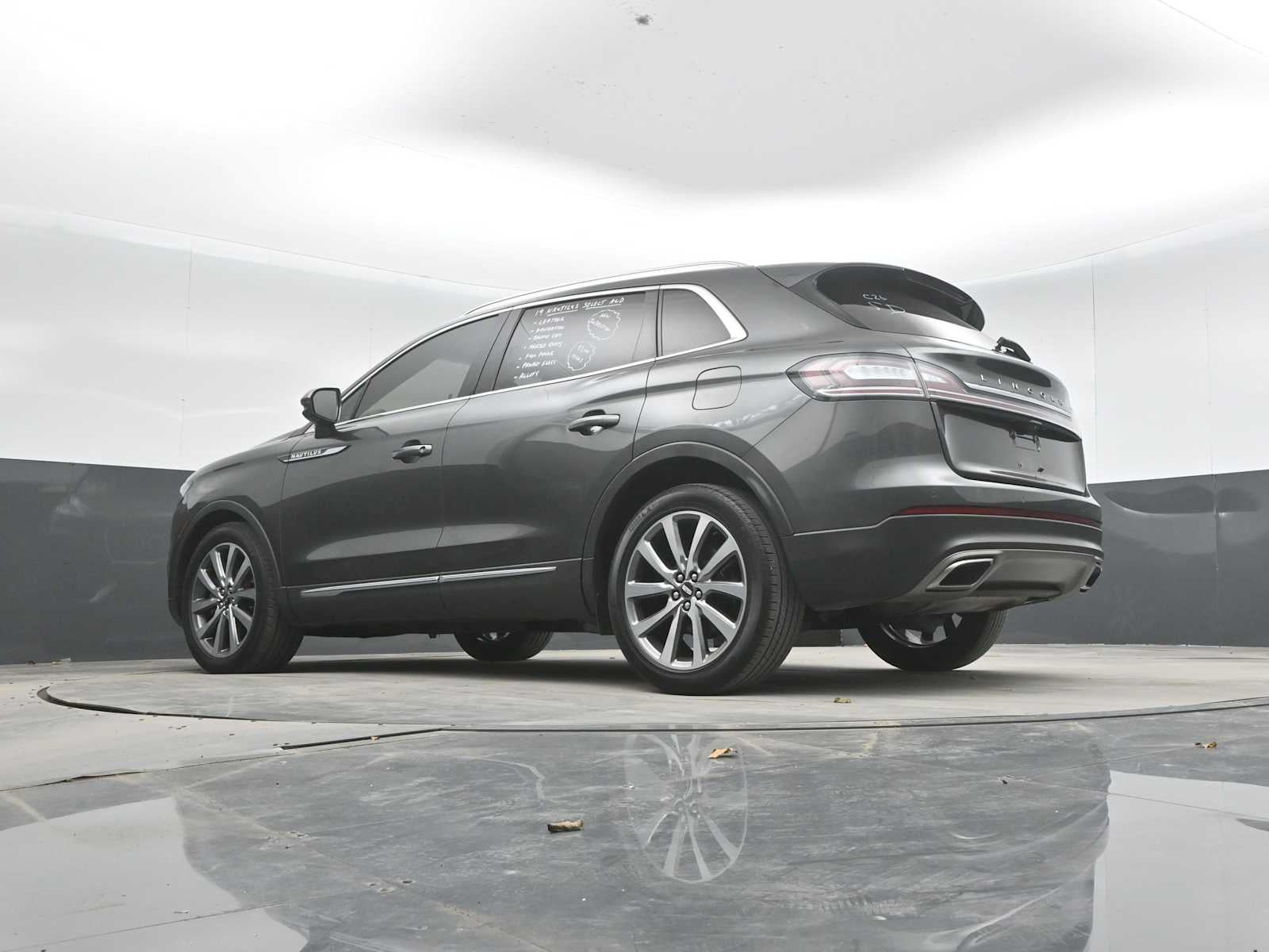 2019 Lincoln Nautilus Select