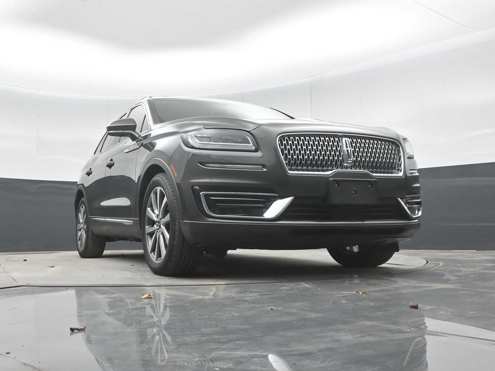 2019 Lincoln Nautilus Select