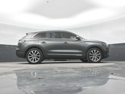 2019 Lincoln Nautilus Select