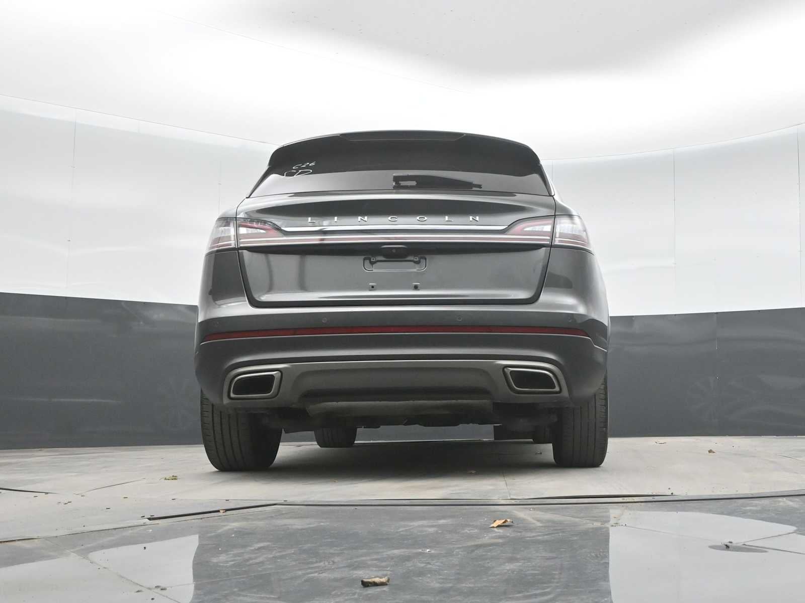 2019 Lincoln Nautilus Select