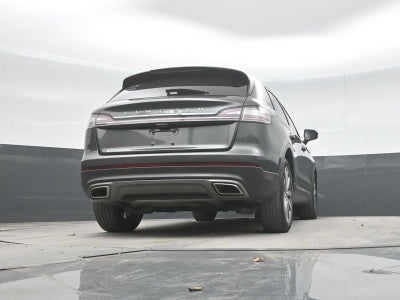 2019 Lincoln Nautilus Select