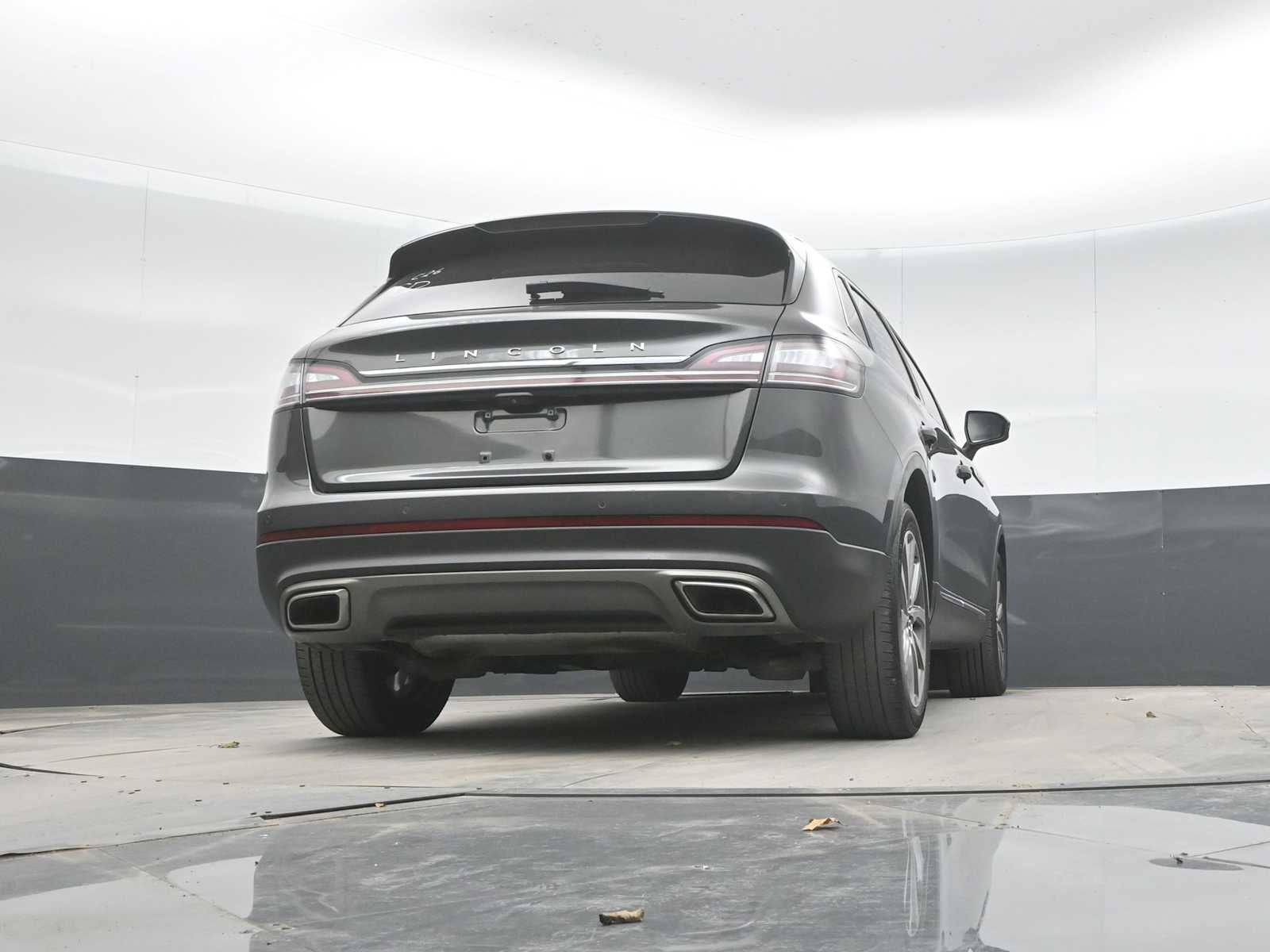 2019 Lincoln Nautilus Select