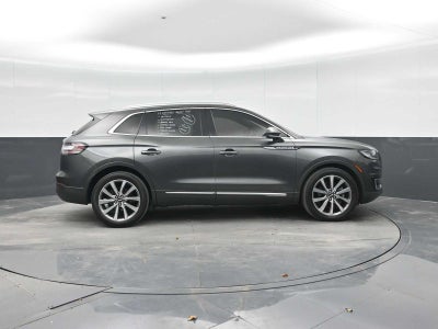 2019 Lincoln Nautilus Select