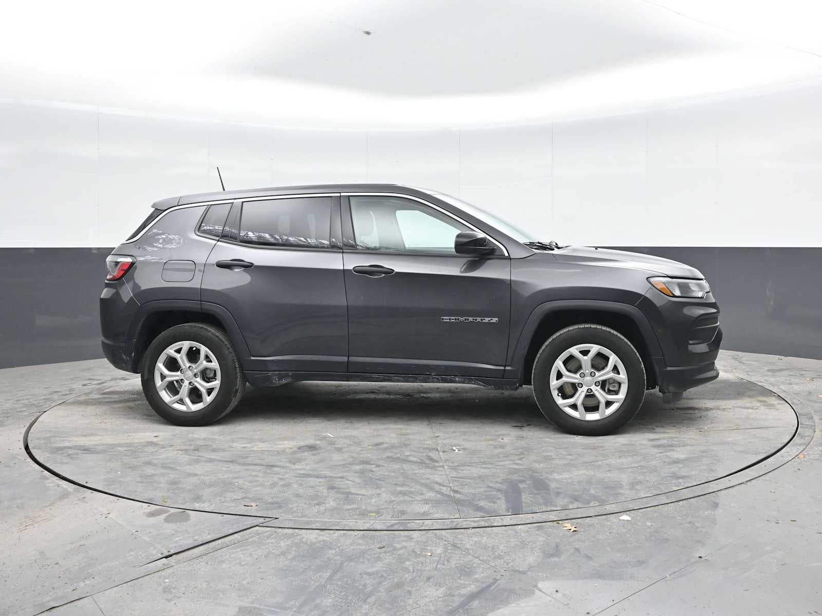 2024 Jeep Compass Sport